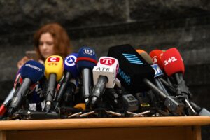 La ausencia de Ueda en la conferencia de prensa del BOJ genera nerviosismo en los mercados