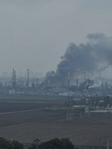 El petróleo sube tras nuevos ataques de EE.UU. a Irán que amenazan la frágil tregua